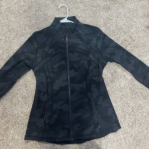 Lululemon Define Jacket Luon* in Heritage 365 Camo Deep Coal Multi